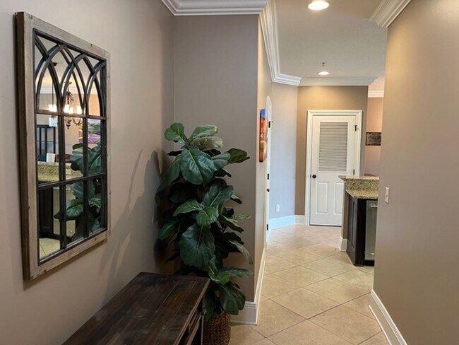 Foto del edificio - Modern Downtown Auburn Condo – Perfect for...