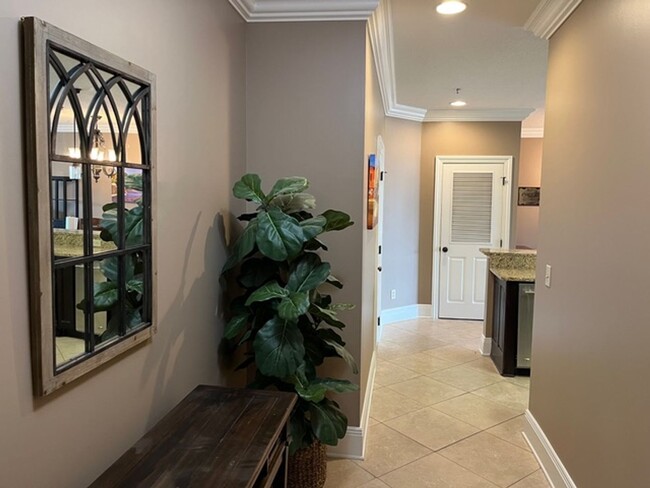 Building Photo - Modern Downtown Auburn Condo – Walk to Too...