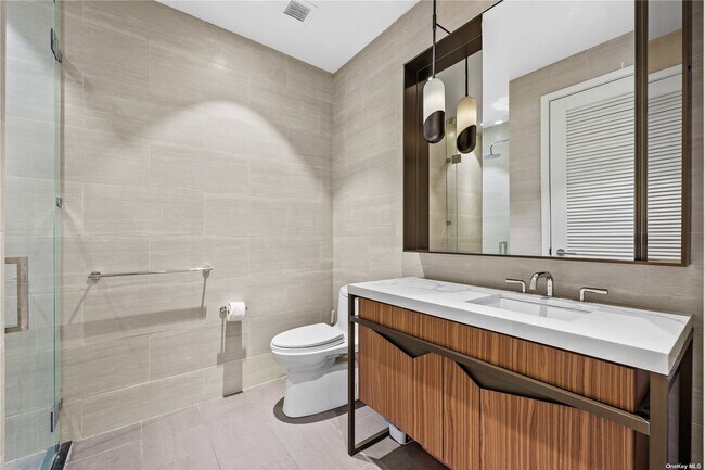 Foto del edificio - 133-27 39th Ave