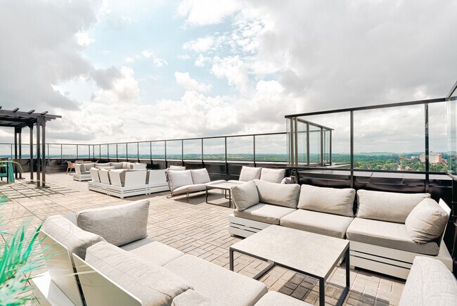 Terrasse sur le toit - The Bow