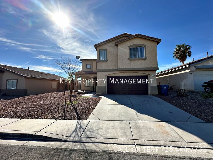 Primary Photo - REMODELED 3 BEDROOM + DEN HOME WITH RV/BOA...
