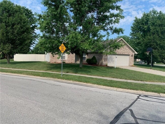 Building Photo - 8335 Bayshore Ln