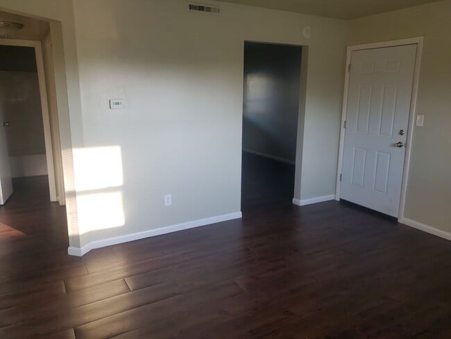 Foto del edificio - 7241 E Sunny Vale Dr