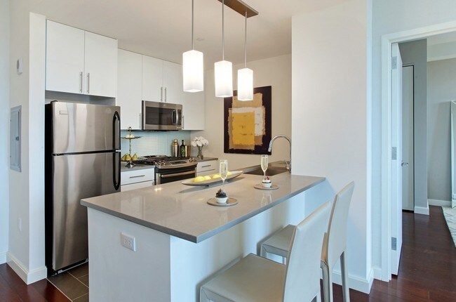 The Giovanni Apartments Brooklyn Ny Apartments Com