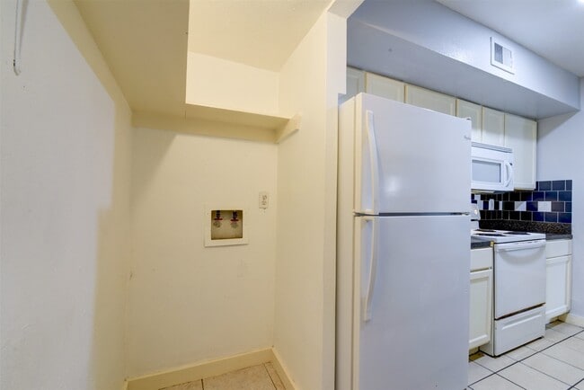 Building Photo - 7200 W T C Jester Blvd