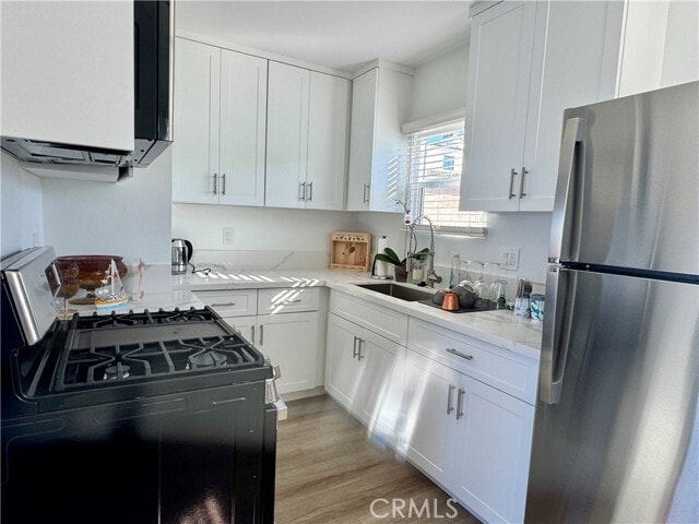 Building Photo - 908 Manhattan Ave