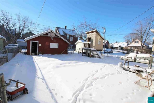 Building Photo - 1120 N 17th St