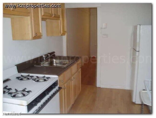 Foto del edificio - 5106 N Winchester Ave