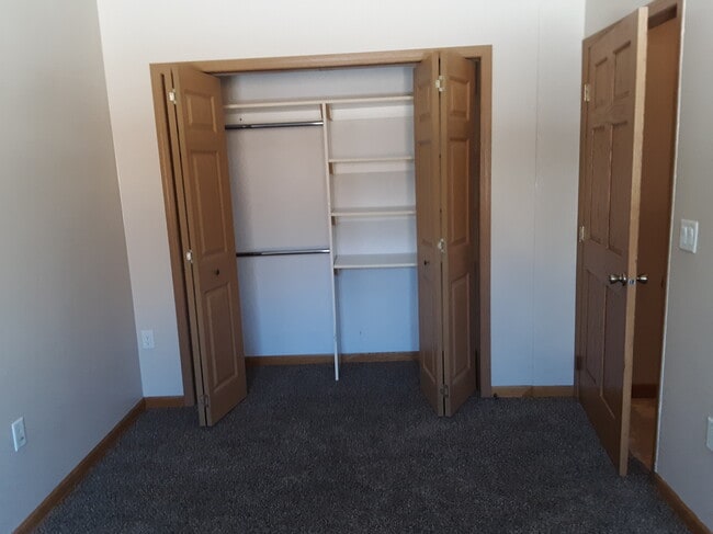 Foto del edificio - 2414 W 10th St