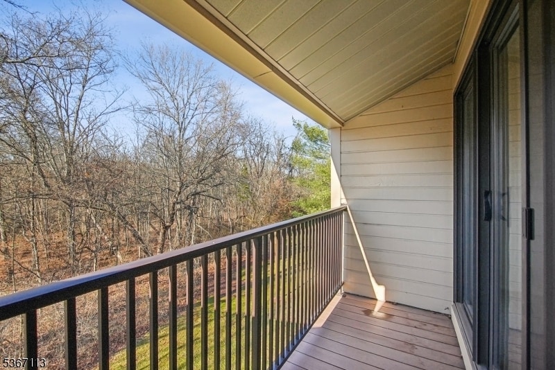 Primary Photo - 203 Irving Pl
