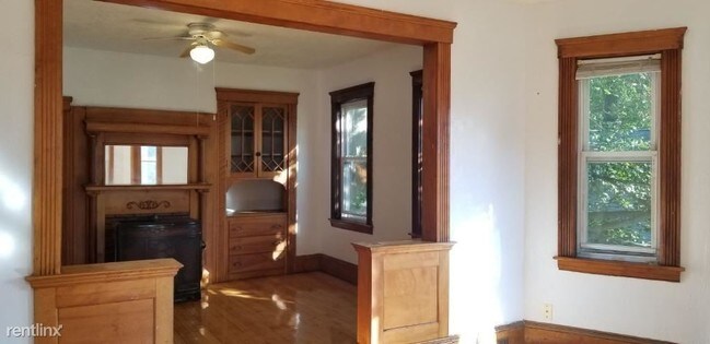 Foto del edificio - 3 br, 1 bath  - 31 Freeland St Apt 3