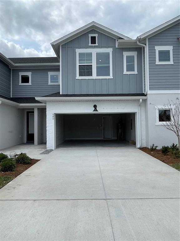 Primary Photo - 640 Astera Winds Ln