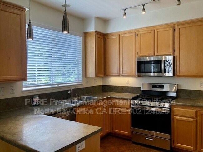Foto del edificio - 2012 Easton Drive