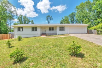 Building Photo - 4325 Keenan Ct NE