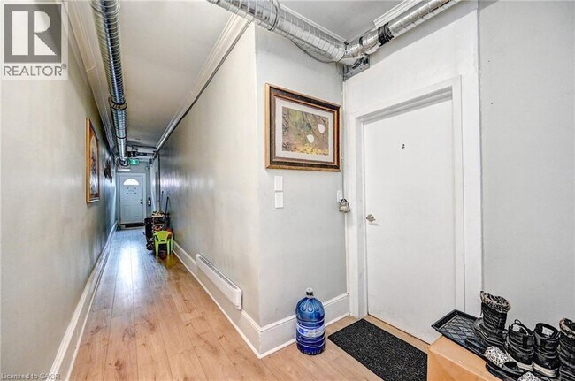 Building Photo - 13-15 AINSLIE Street Unit# 3