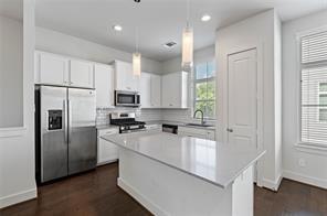 Foto del edificio - 6037 Cypress St