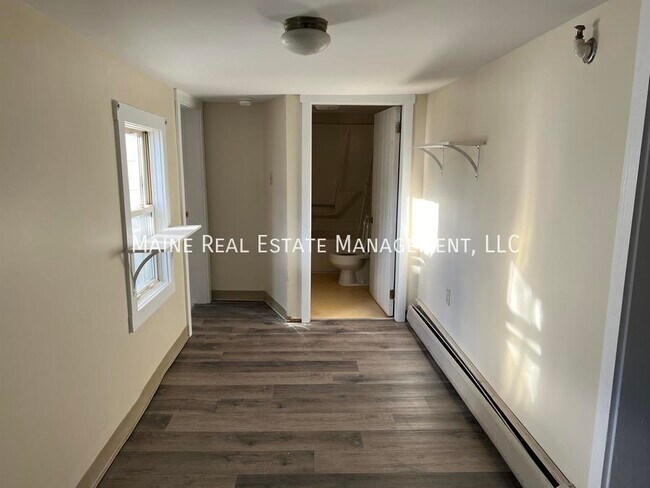 Foto del edificio - 2412 Western Ave
