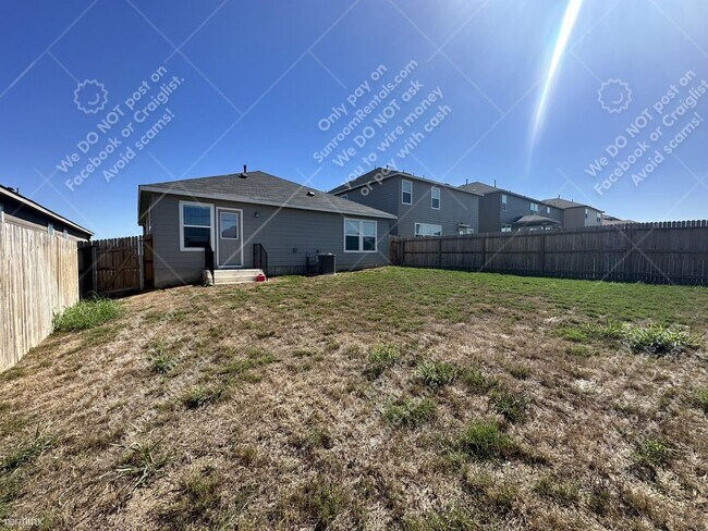 Foto del edificio - 3 br, 2 bath House - 3527 Andromeda Way