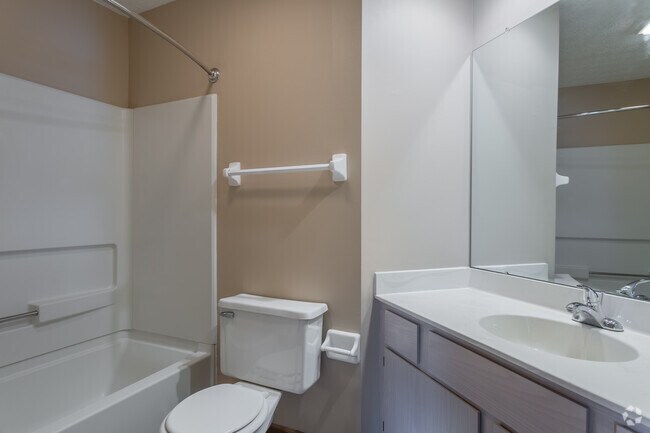 2BD 2BA 1,066 sq. ft. - Crossings Village