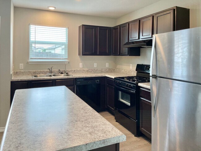 Foto del edificio - Beautiful 3-bedroom, 2.5-bathroom home!