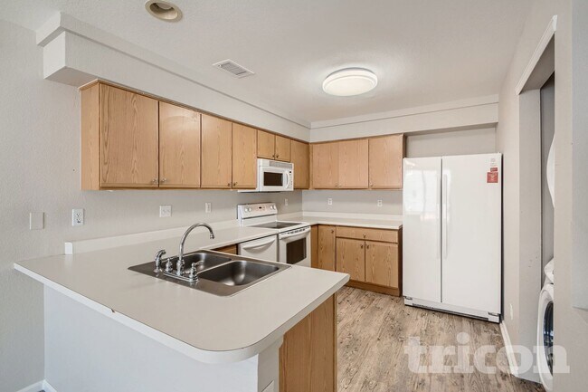 Foto del edificio - 21487 E 47th Ave