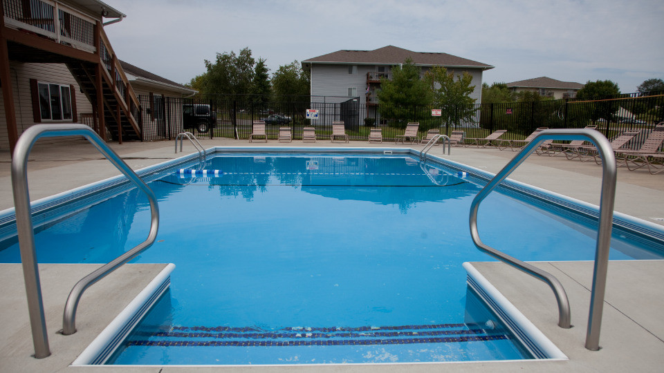 Hermosa piscina - Somerset