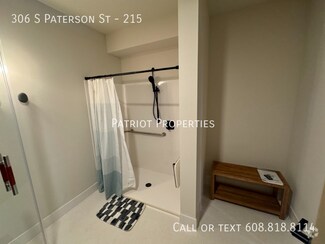 Building Photo - 306 S Paterson St