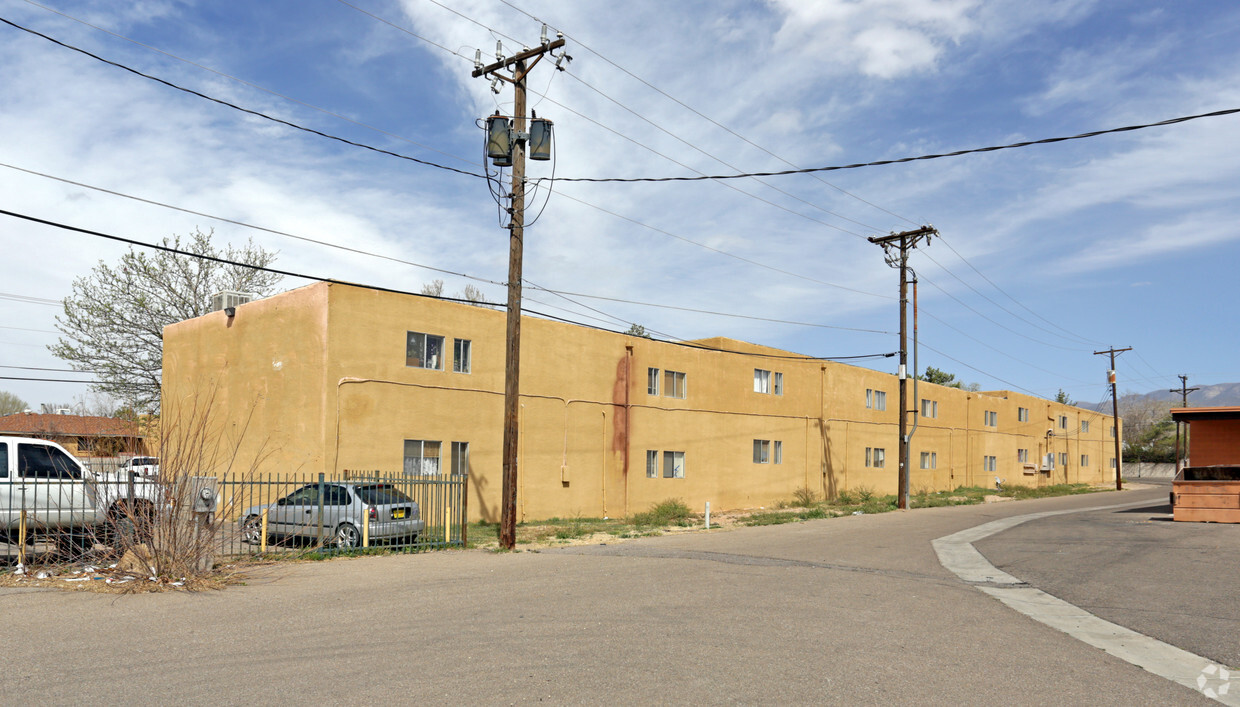 Building Photo - Aspen Springs Apartments