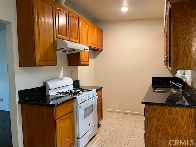 Foto del edificio - 2251 Bryce Rd