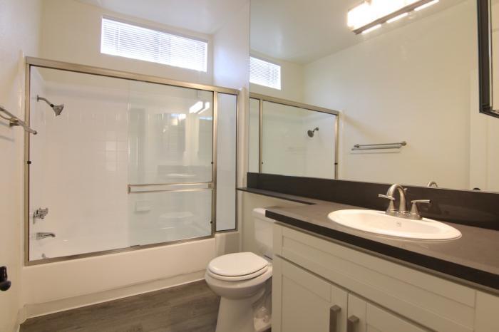 Primary Photo - 1 bedroom in Studio City CA 91604