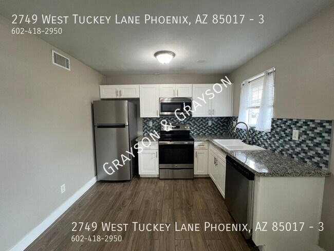 Foto del edificio - 2749 W Tuckey Ln