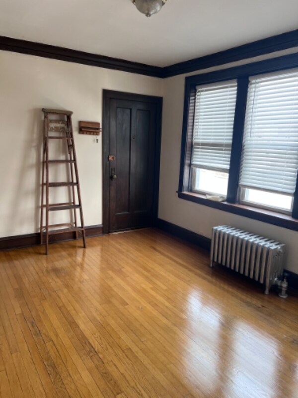 Foto del edificio - 2463 W Ainslie St