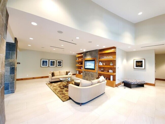Foto del edificio - 3300 Windy Ridge Pkwy SE