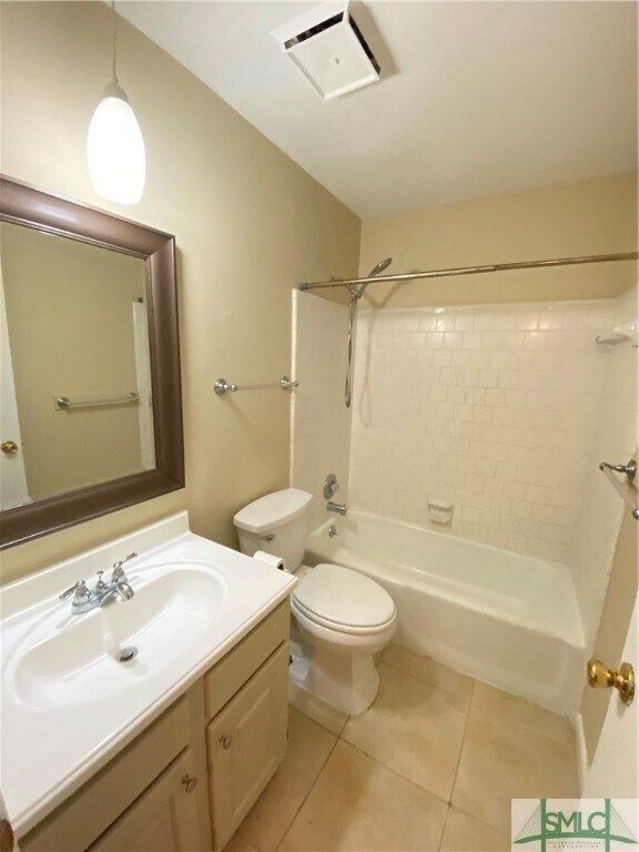 Foto del edificio - 122 Woodhouse Ln