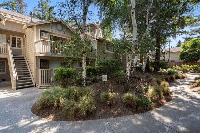 Building Photo - 2495 Jubilee Ln