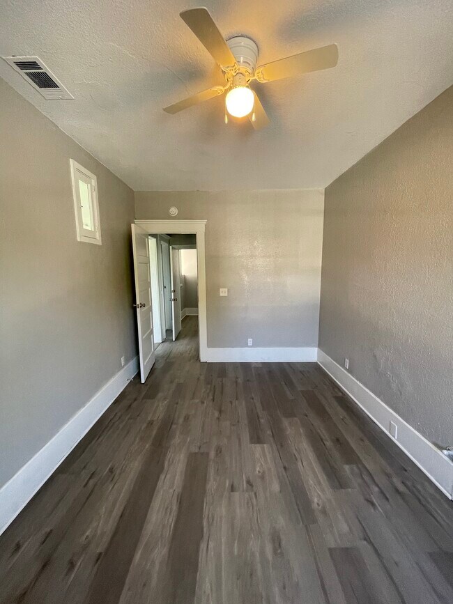 Building Photo - 3314 Orange Street, Unit C
