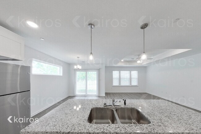 Foto del edificio - 11349 Camden Court Cir.