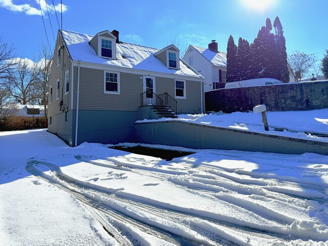 Photo - 191 Hobart Ave House