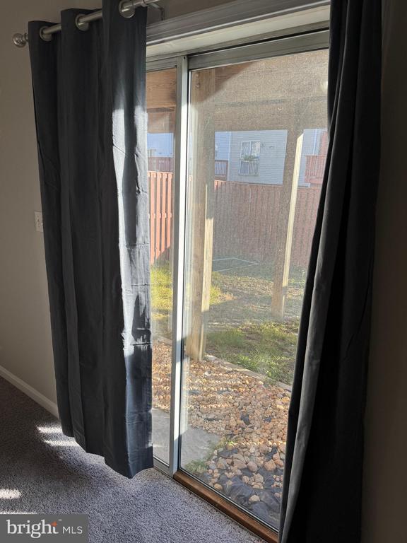 Foto del edificio - 113 Pinecove Ct