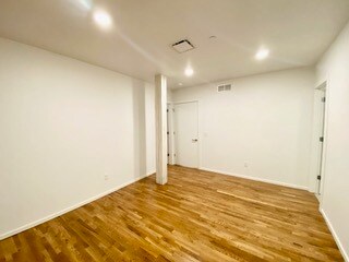 Foto del edificio - 112 SE 4th St