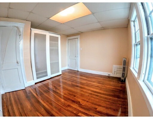 Building Photo - 36 Leland St