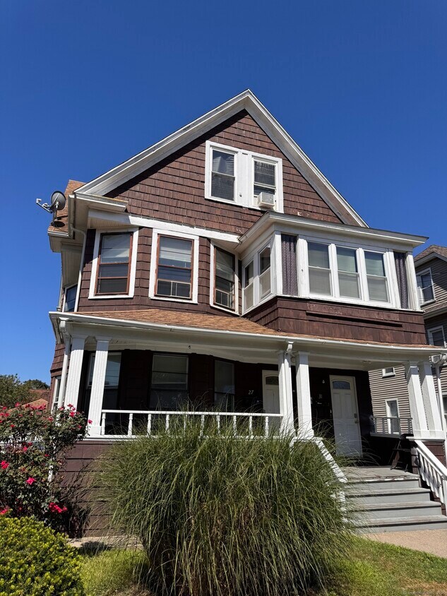 Primary Photo - 29 Bowe Ave