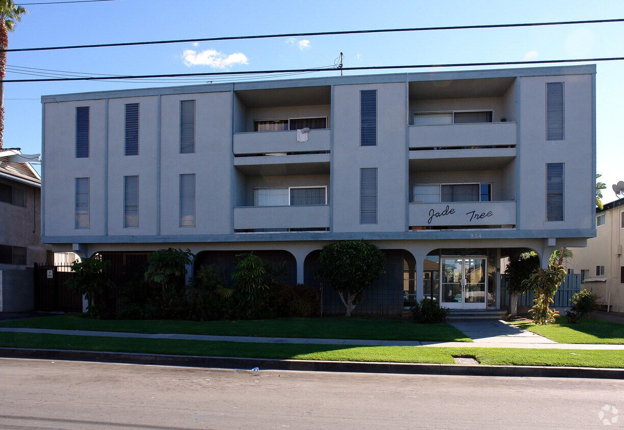 Edificio - Jade Tree Apartments