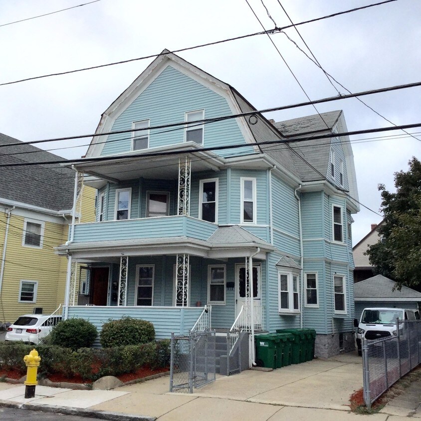 21 Princeton St Unit 3R, Medford, MA 02155 Apartment for Rent in Medford, MA