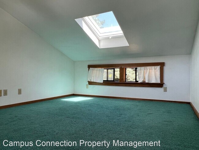 Building Photo - 1 br, 1 bath House - 1461 E. 20th Ave. Unit A