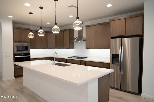 Building Photo - 21292 E Macaw Dr