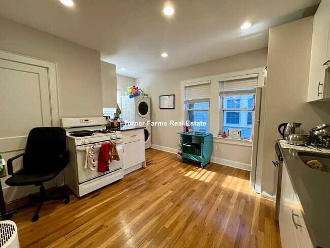 Foto del edificio - 120 Hillside St