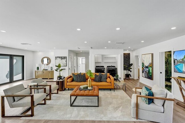 Foto del edificio - 5501 NE 18th Terrace