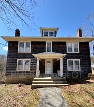 Building Photo - 640 Williams St