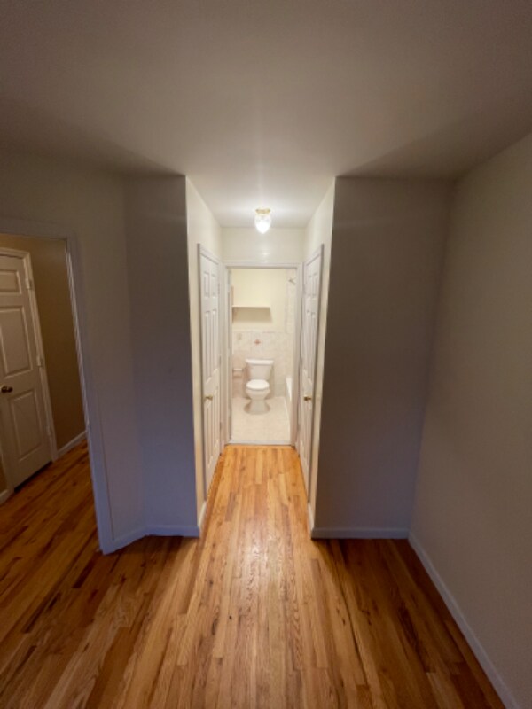 Building Photo - 101 Hart St